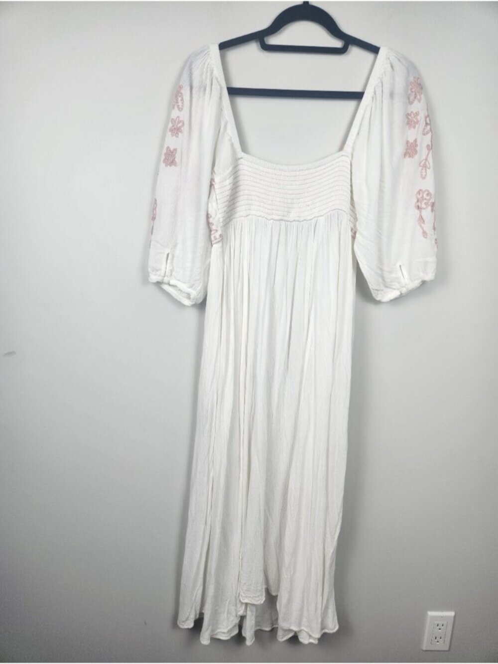 Free People Wedgewood White Embroidered Babydoll Maxi Dress Size Medium Empire - Picture 4 of 14